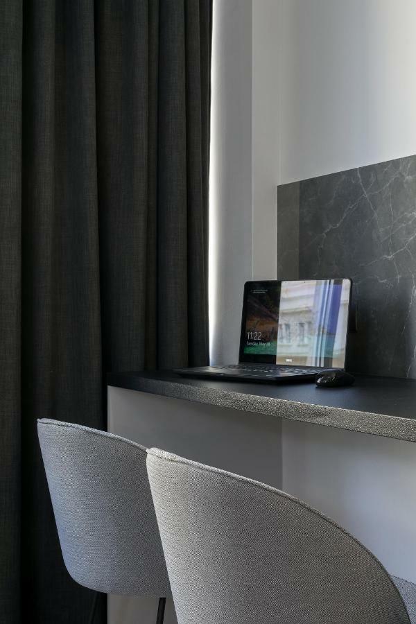 Philosofia Athens Suites Exterior photo